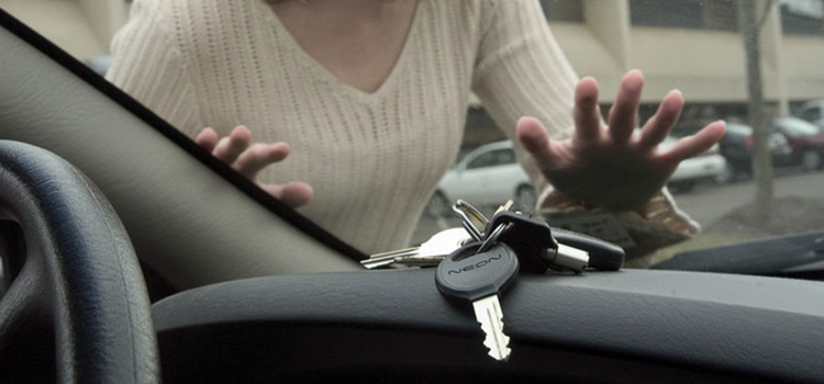 vehicle lockout service Ladera Heights